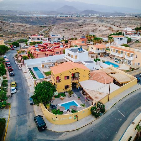 Hostel Los Amigos By Youroom La Mareta Bagian luar foto